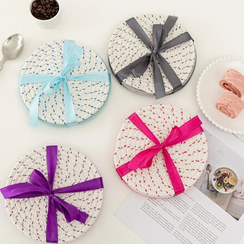Round cotton cord coaster placemat set in modern design with 18cm diameter measurement