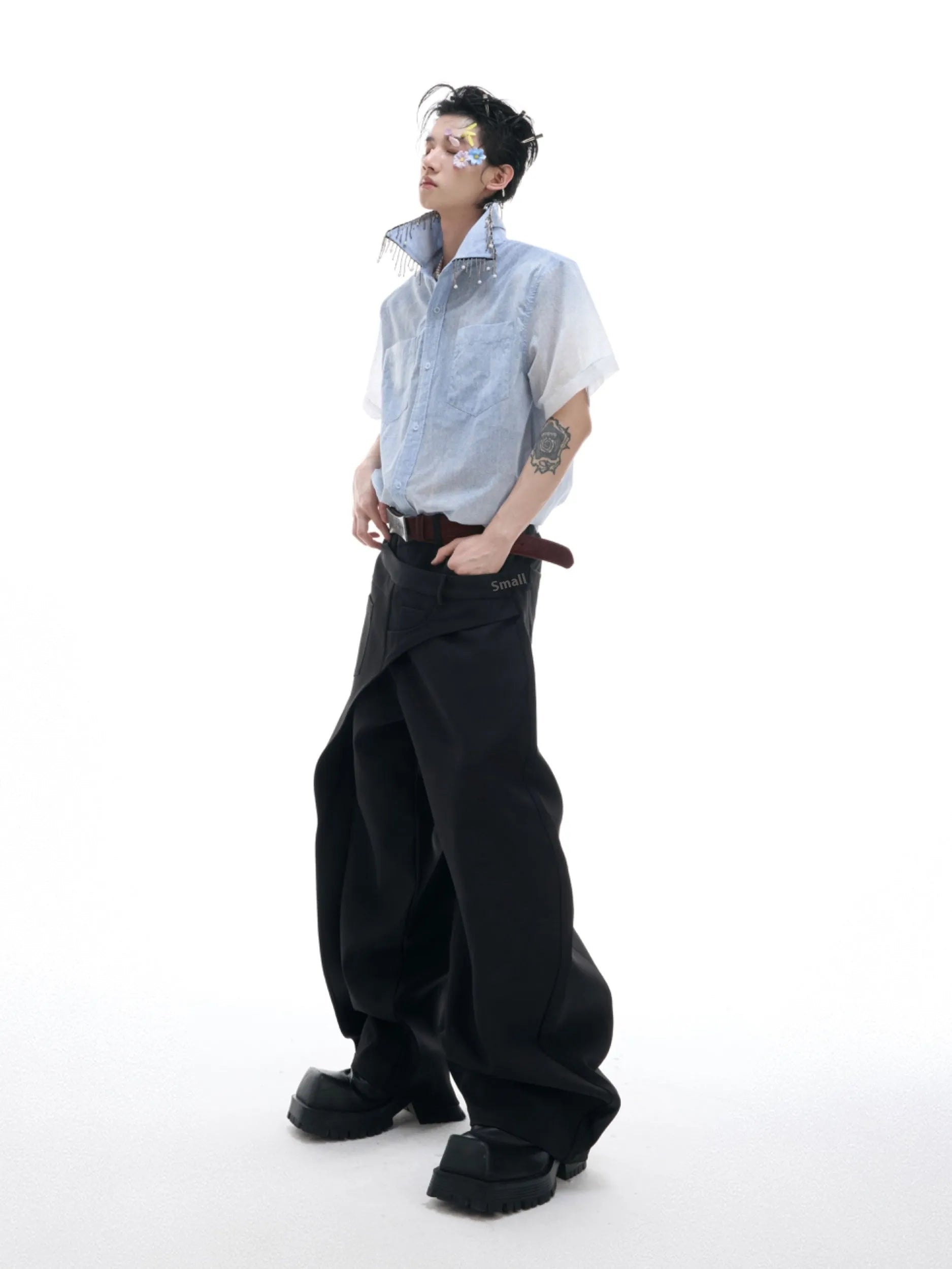Blue and white gradient short-sleeve loose fit casual shirt for summer.