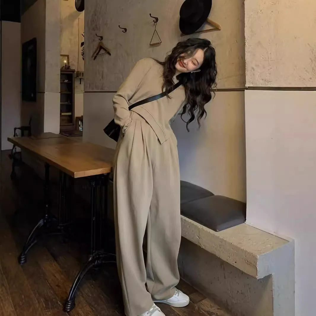 Women's khaki casual sportswear two-piece set with long sleeve top and matching trousers
