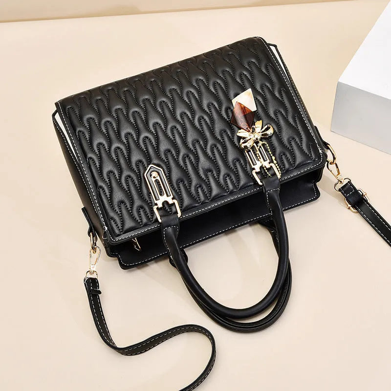 Women's large-capacity messenger bag in street trend style with pocket sandwich design